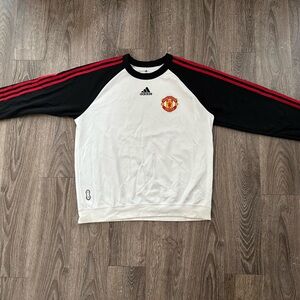 Adidas Manchester United 2021/22 Sweatshirt Teamgeist Men’s Medium